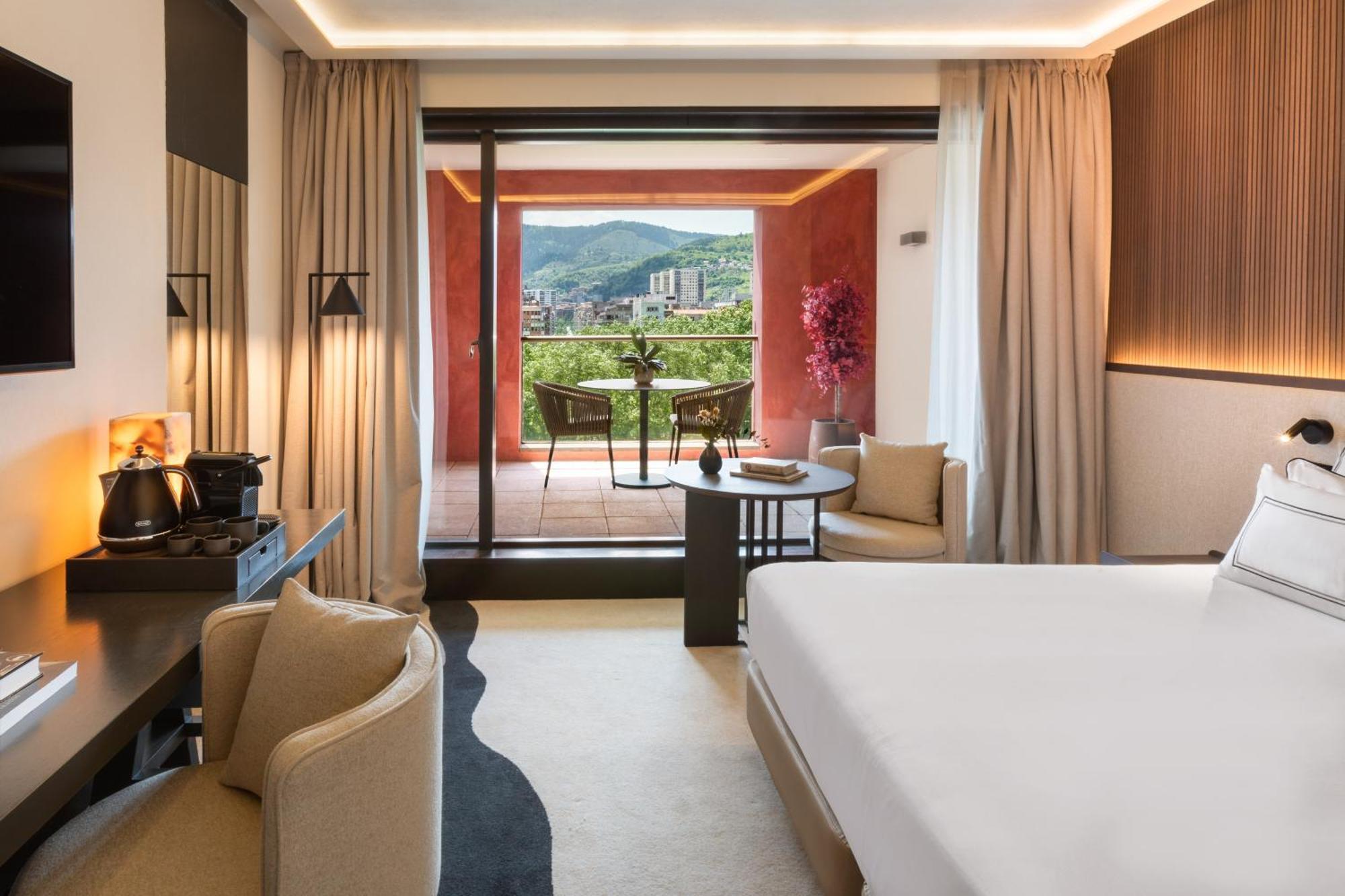 Hotel Melia Bilbao Exterior photo